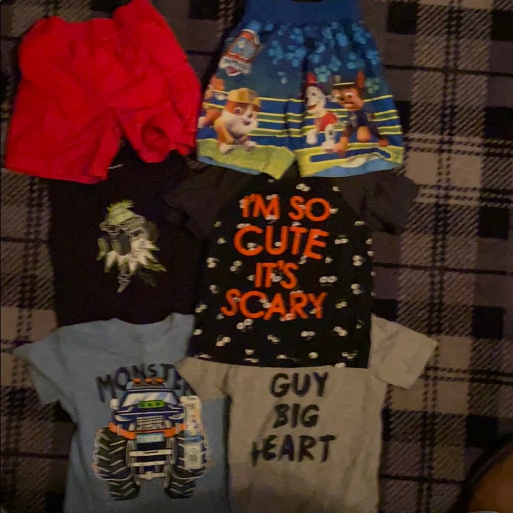 Kids clothes